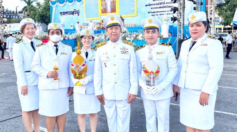 สกร.ประจำจังหวัดนครราชสีมา ร่วมพิธีถวายพานพุ่มและจุดเทียนถวายพระพรชัยมงคล เนื่องในวันเฉลิมพระชนมพรรษาสมเด็จพระบรมราชชนนีพันปีหลวง